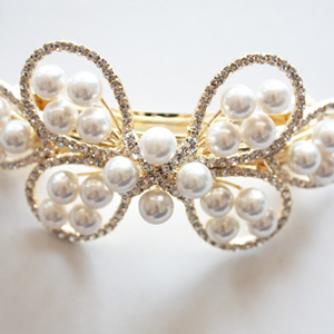 진주나비헤어핀