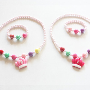 왕관유아목걸이